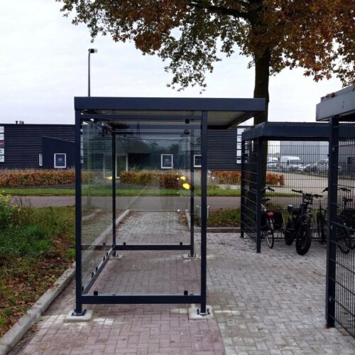 Rookabri model Palermo 52 Onze rookabri Palermo model P3 (lengte 3 meter) ook leverbaar met zitbank, LED en desgewenst een groen sedum dak.)